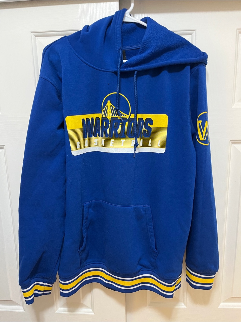NBA Blue Warriors Crewneck Sweatshirt with Yellow Accent